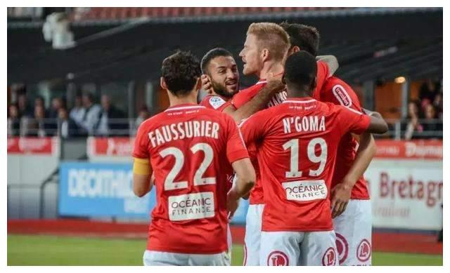 关于加时末段波尔图备战法甲，伤情更新细节曝光，气氛紧张，数据趋势出现新变化的信息